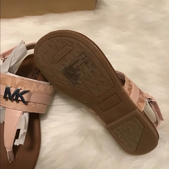 🔥BRAND NEW MK GIRLS SANDALS🔥 - Picture 3 of 3